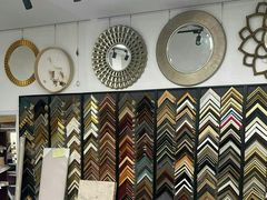 -龙慧画框·裱画配框工厂店