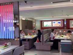 -海底捞火锅(杭州庆春路夜宵主题店)