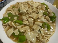 -东北菜冰城一家人