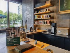 -星巴克臻选(宁波北仑银泰城店)