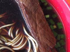 -小龙大肉面馆