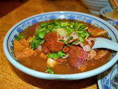 卤煮火烧-门框胡同百年卤煮(新街口店)