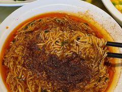 -柏合黄记豆腐皮饭店