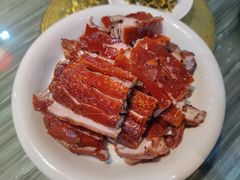 烤乳猪-姐妹临高乳猪店(海垦路店)