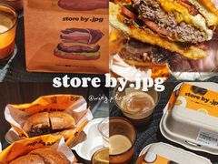 松露菌菇奶酪牛肉汉堡-JPG canteen(广州寺右公馆店)