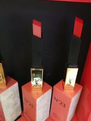 -YVESSAINTLAURENT