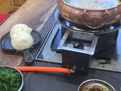 -三锅莊·牦牛肉火锅·香格里拉特色藏餐宴请餐厅(菱角塘路店)
