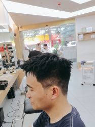 -川和潮人漂色·烫染·接发