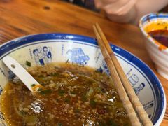 特色牛肉面-十里香粉馆(虹桥中路店)