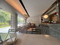 靠窗位-溯洄咖啡VORTEX COFFEE