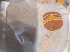 -麦当劳(中二横路店)