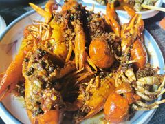 -三妹小龙虾·黄油蟹(华侨城总店)