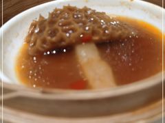 -香港百合居(LCM置汇旭辉广场店)