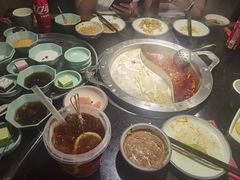 -井格重庆火锅(西直门凯德Mall店)