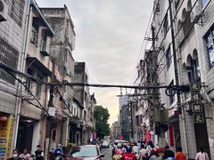 -肥姐酸嘢