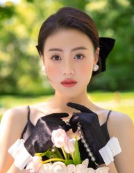-莫兰迪婚纱摄影