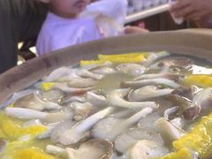 -捞围鲜·港式打边炉(海阳路店)