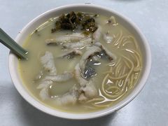 -明呈黄鱼面馆(斜土路店)