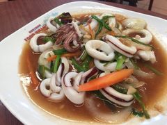 -班赞海鲜市场胖阿姨加工点