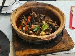 -天宝食坊·啫啫煲大排档(西华路店)