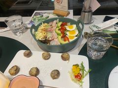 -ins森林童话餐厅coffee&bistro