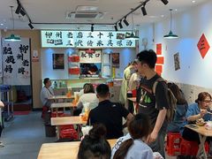 -柳州肥姨妈大骨螺蛳粉(沙河店)