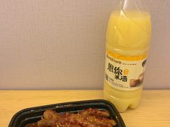 火辣鸡爪-小木屋米酒店总店