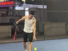 -快乐网球俱乐部(观音桥店)