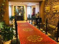 -山明水秀大饭店