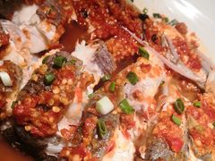 剁椒鱼头（半只）-凤凰湘语·湘粤鲜融(浦东旗舰店)