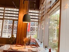 靠窗位-MOCUS莫卡斯餐厅(祥云小镇店)
