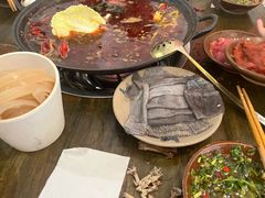 -黄潇洒老火锅(九眼桥宏济巷店)