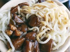 -95号酱骨·一块豆腐(展春园西路店)