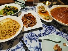 -卢大鲜鱼头捞饭(美利广场店)