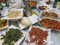 -宾朋海鲜饭庄(兴海路店)