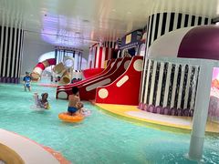 -涨巢·潮玩水疗局