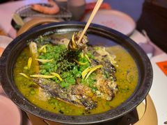 -鸣记脆皮烤鱼·海鲜烤鱼(三八广场店)
