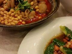 鲜鲜肥肠-嘉陵楼馋嘴城(簋街总店)