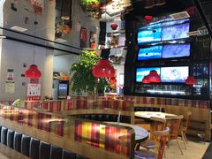 大堂-小骨煲金华砂锅(转塘金街美地店)