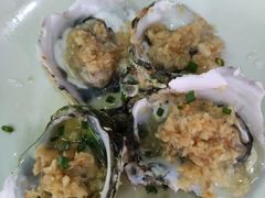 -四川小胡子海鲜(丁村万人海鲜广场店)