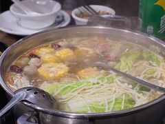 -一席地·本地鸡窝·杭帮鸡火锅(萧山银隆百货店)