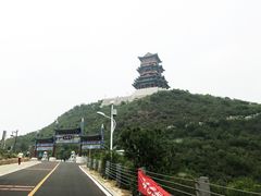-定都峰