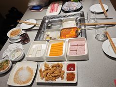 -海底捞火锅(海宁路店)