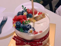 -花花卷卷·鲜食蛋糕(静安久光百货店)