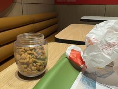 -麦当劳(百联西郊购物中心店)