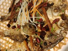 -黄泥岗·地道湖北菜(奥特莱斯店)