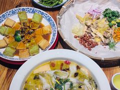-花溪雨·森林餐厅(石基店)