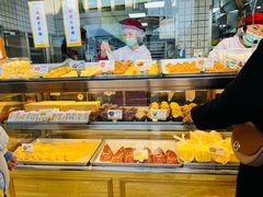 面包甜点陈列柜-鲍师傅糕点(观前街店)