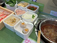 -一围肥牛肉小火锅(佳兆业广场店)