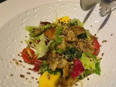 -Mogul Eatery·大亨餐酒馆